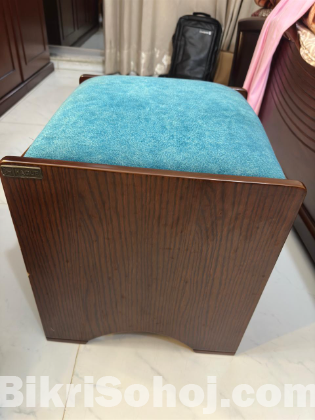 Dressing table from haque furniture